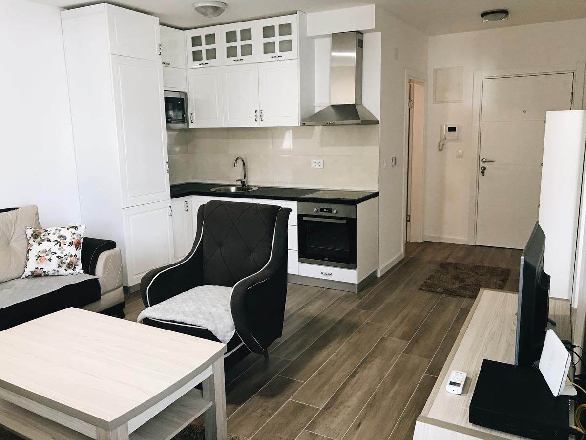 Apartmani Belma Dobra Voda Exterior foto